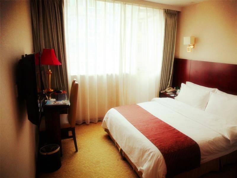 Crown International Hotel Chengdu Extérieur photo